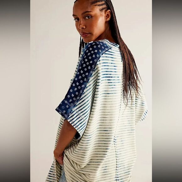 Free People We The Free True Blue Tunic Tee Size Medium - Picture 2 of 11